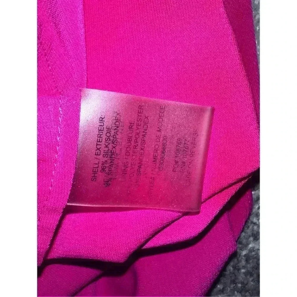 Alice + Olivia Fuchsia Silk Top sz s Round Neck Short Sleeve Barbie core Femine - Picture 6 of 7